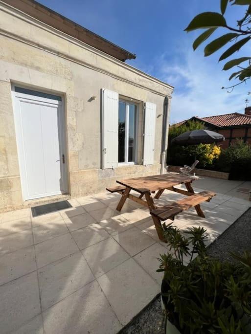 Vila La Petite Angerienne Saint-Jean-dʼAngély Exteriér fotografie